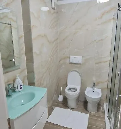 아파트 Henri Apartament Vl *