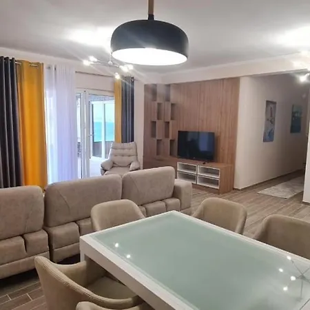 Henri Apartament Vl * Vlorë