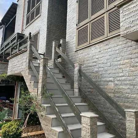 Henri Apartament Vl 아파트